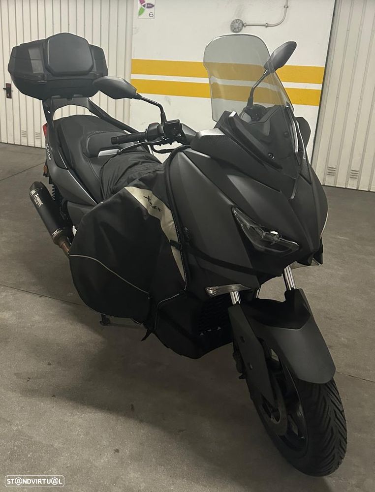 Yamaha X-Max - 4