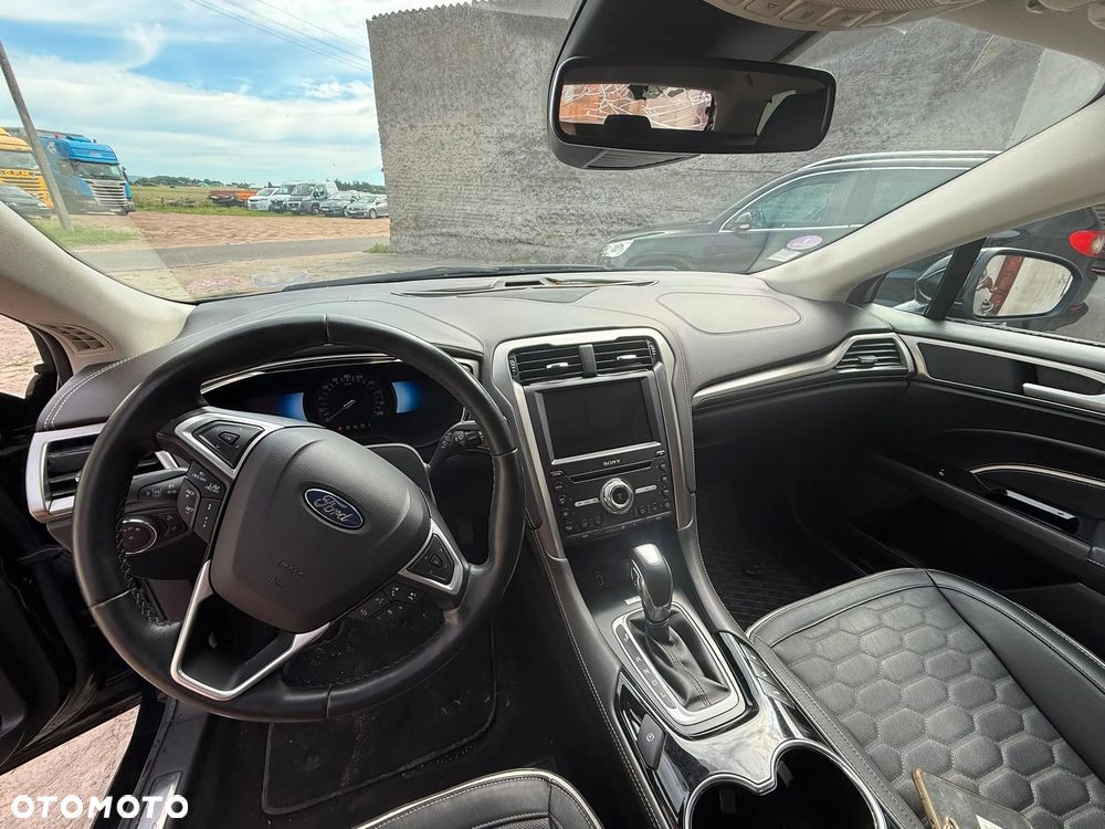 Ford Mondeo Vignale 2.0 Hybrid - 5