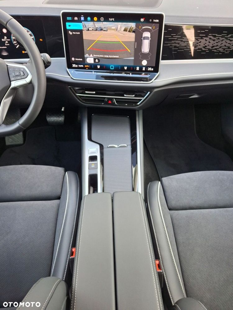 Volkswagen Passat Variant 1.5 TSI EVO Elegance DSG - 23