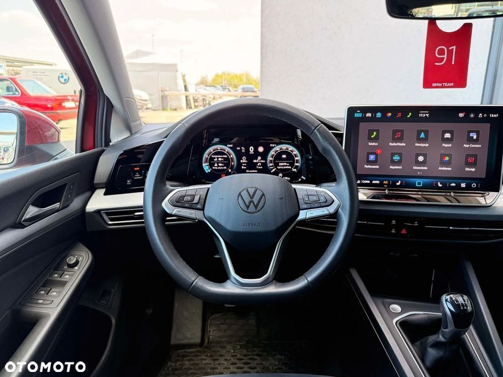 Volkswagen Golf 1.5 TSI Special Edition - 25