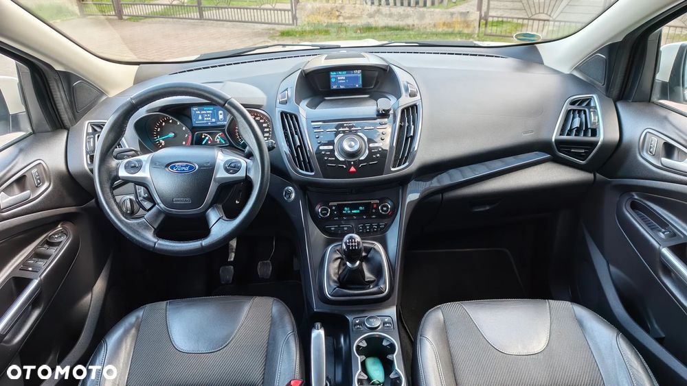 Ford Kuga 1.6 EcoBoost 2x4 Individual - 6