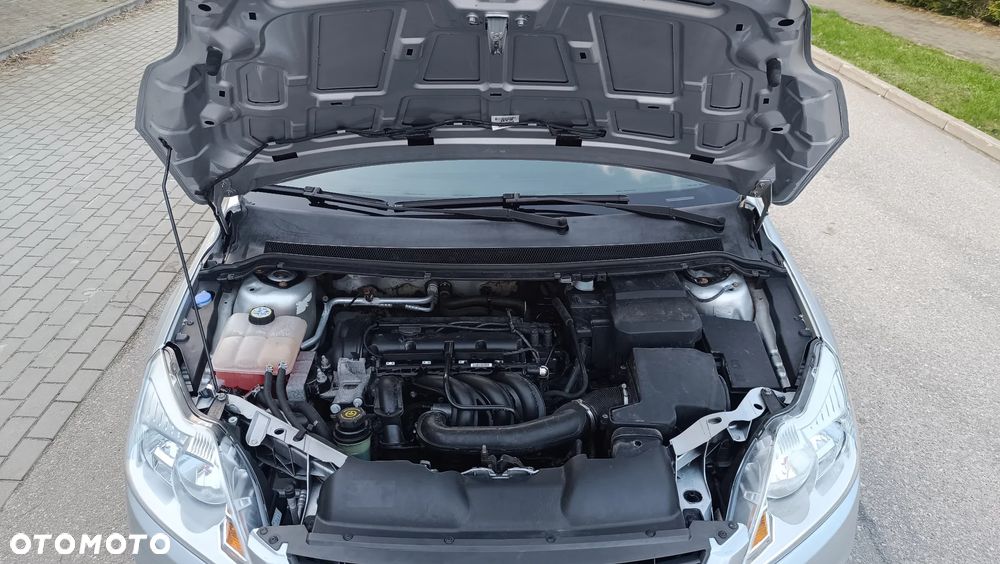 Ford Focus 1.6 16V Style+ - 30