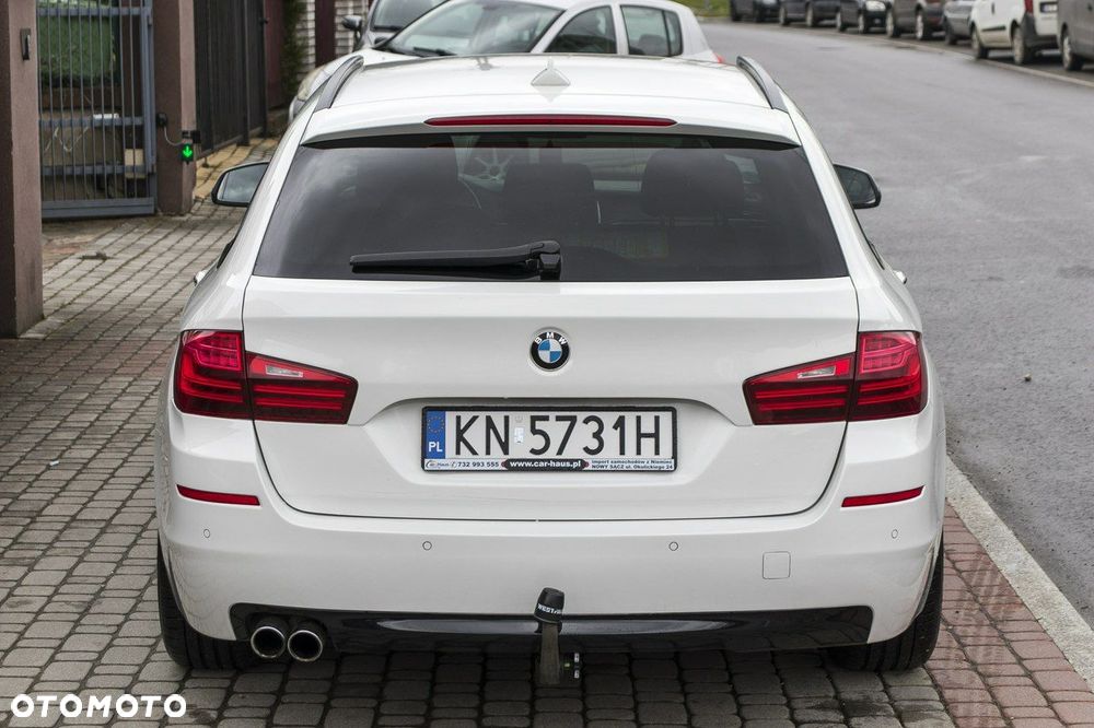 BMW Seria 5 520d Luxury Line - 8
