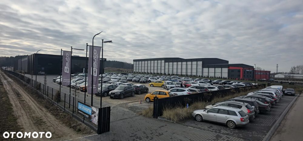 Mercedes-Benz Klasa E - 21