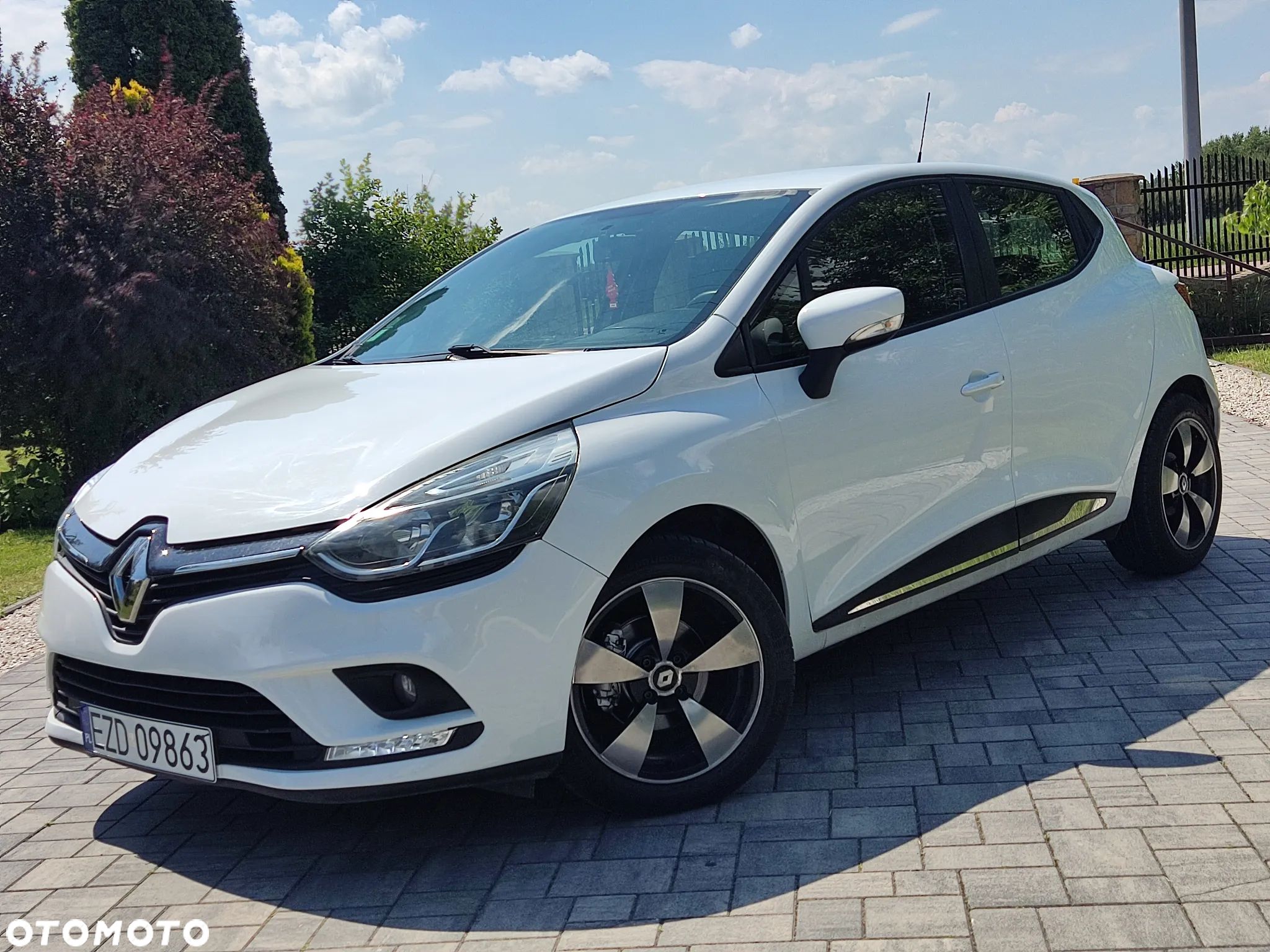 Renault Clio dCi 90 Limited - 1
