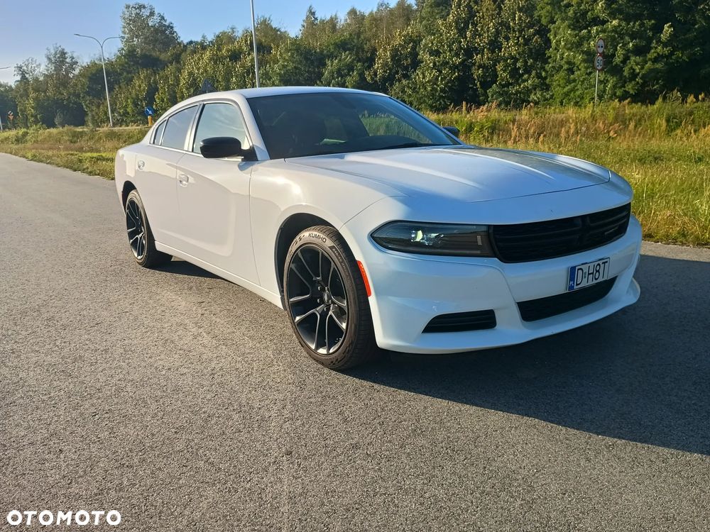Dodge Charger 3.6 GT - 27
