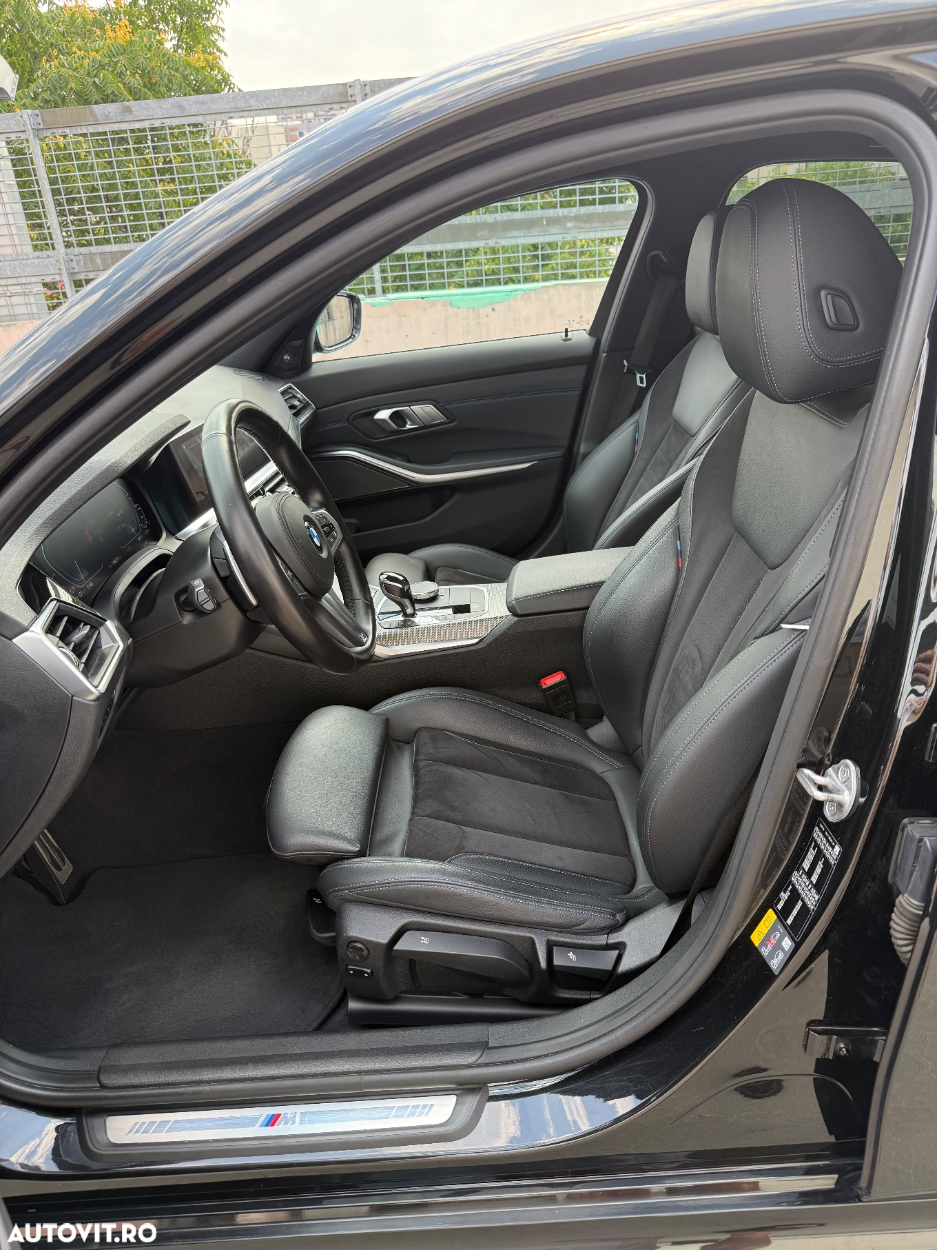BMW Seria 3 330e xDrive Aut. M Sport - 12