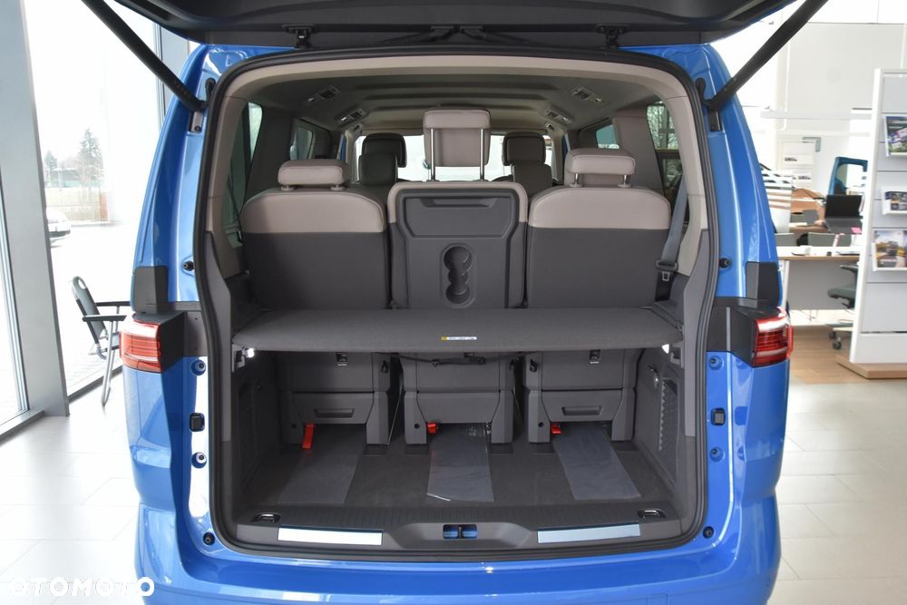 Volkswagen Multivan - 10