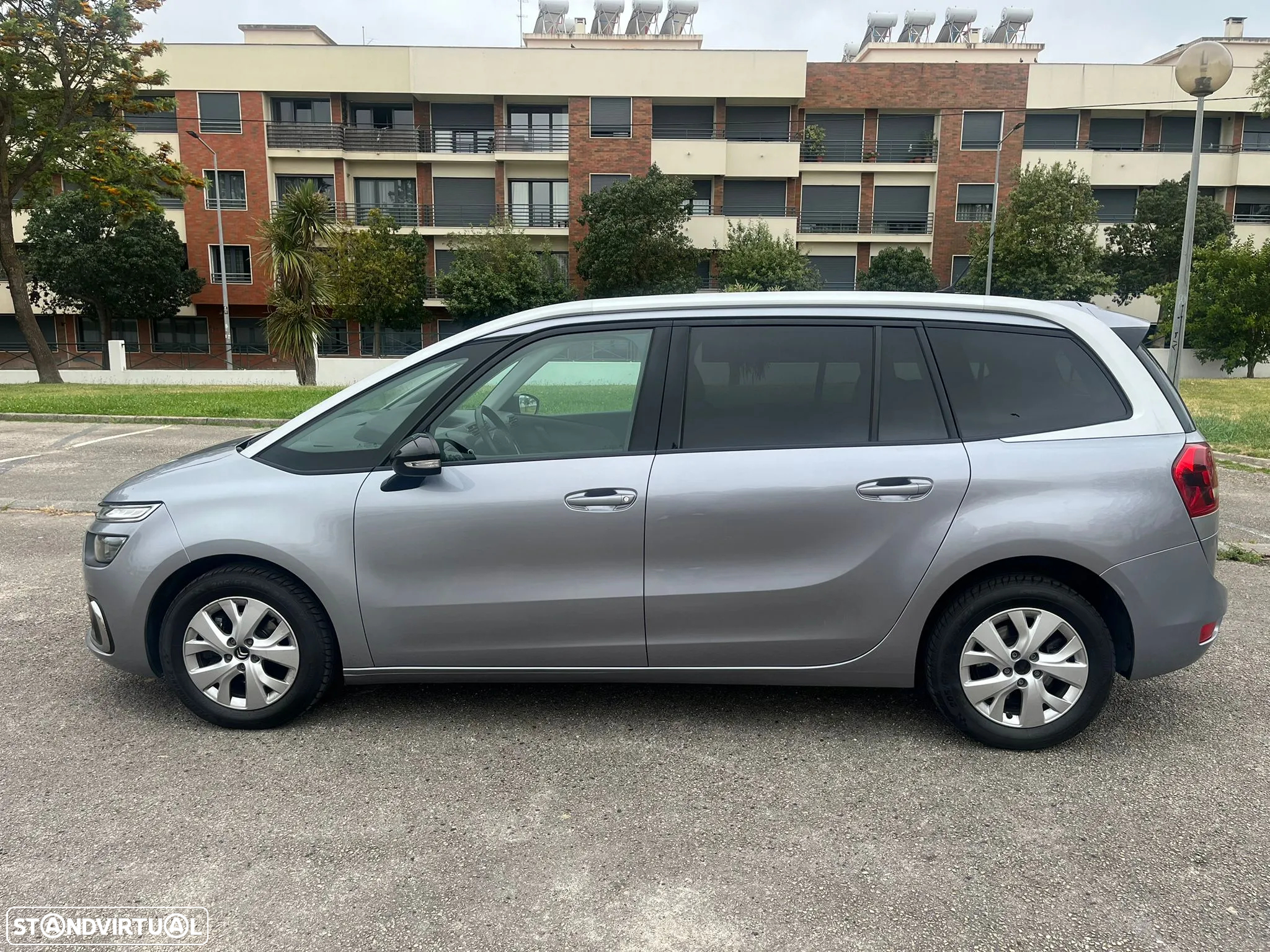 Citroën Grand C4 Spacetourer 1.5 BlueHDi Shine - 20