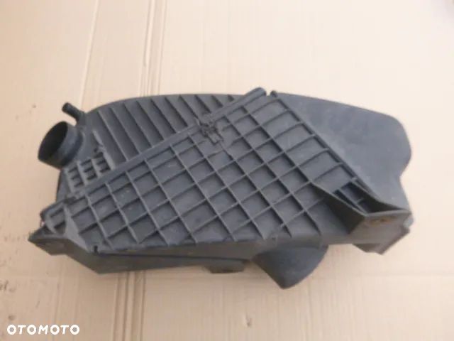 OBUDOWA FILTRA POWIETRZA RENAULT LAGUNA I 2.0 8V - 5