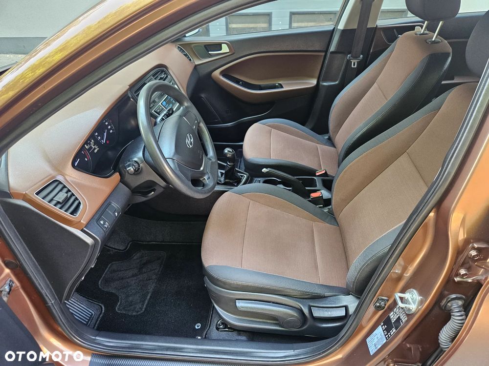 Hyundai i20 1.2 Pure - 3
