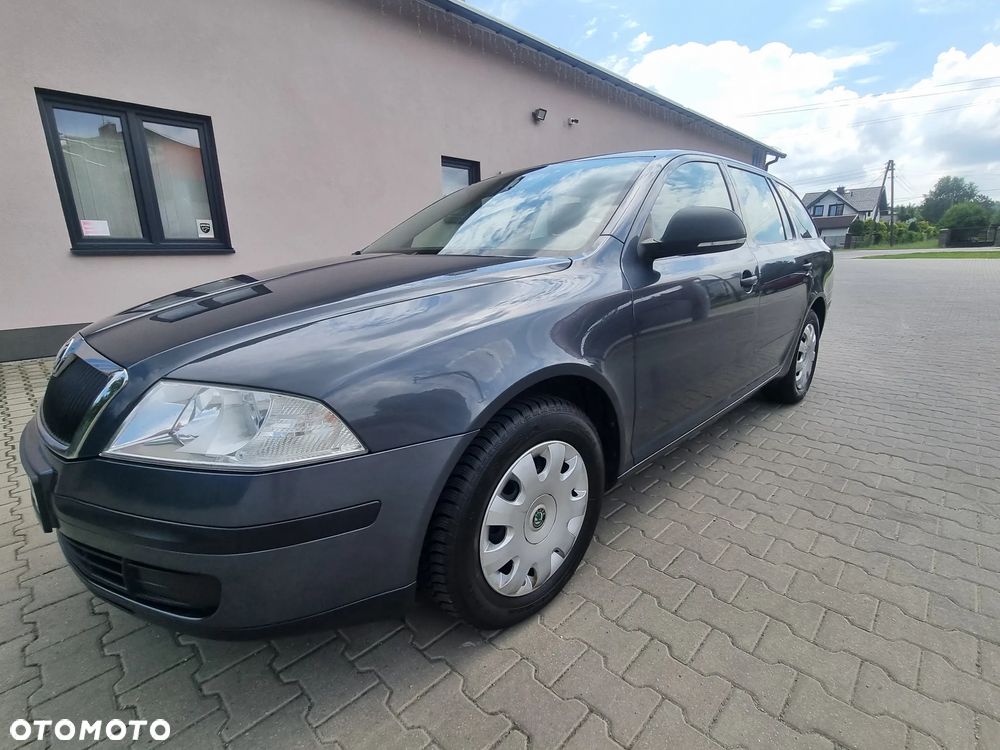 Skoda Octavia 1.6 Ambiente EU5 - 19