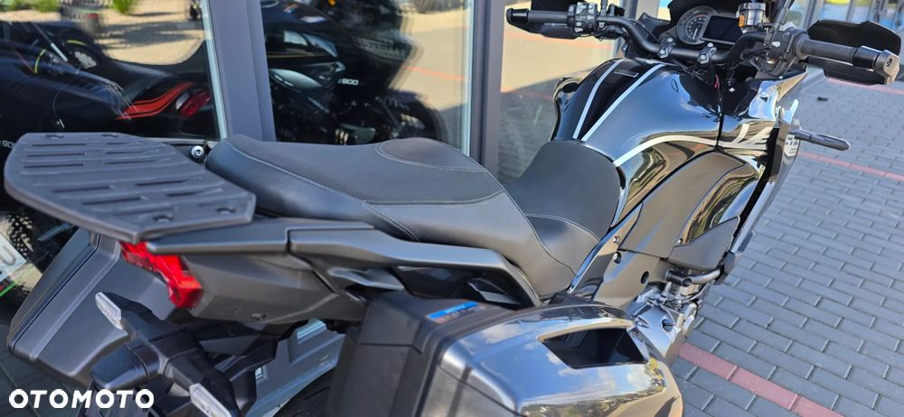 Kawasaki Versys 1000 - 18