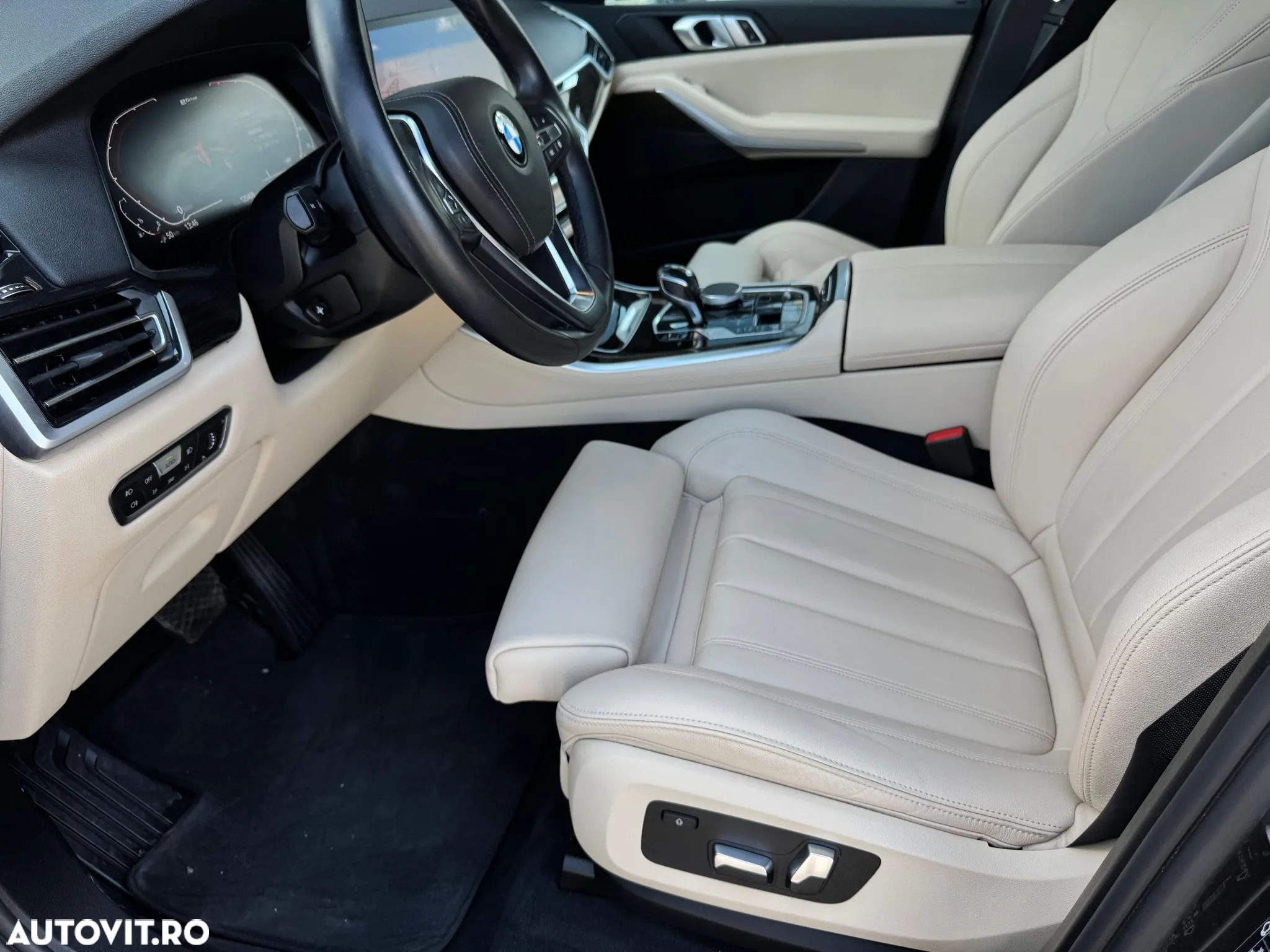 BMW X5 xDrive45e - 12