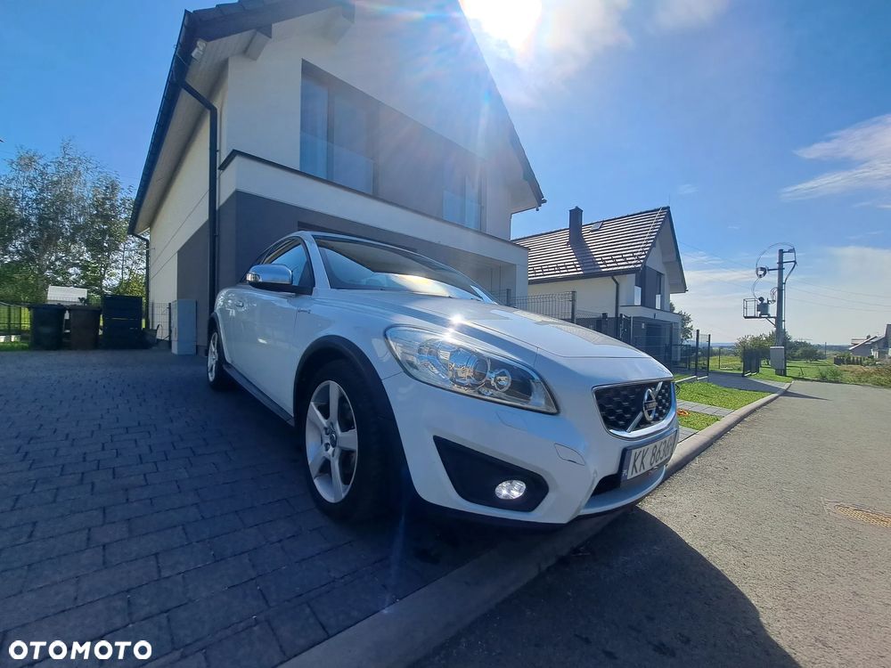 Volvo C30 D2 R-Design - 3