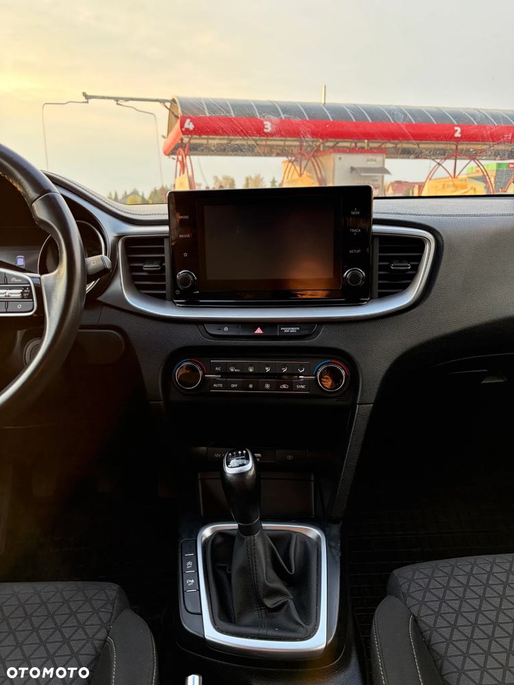 Kia Ceed 1.0 T-GDI M - 20