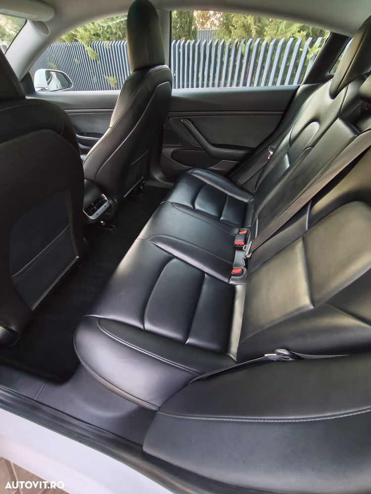 Tesla Model 3 Langstreckenbatterie Allradantrieb Dual Motor - 11
