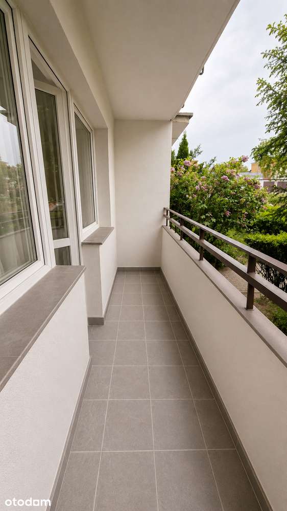 ☆ 3 pokoje z balkonem po generalnym remoncie w CENTRUM MIASTA 49 M2 ☆