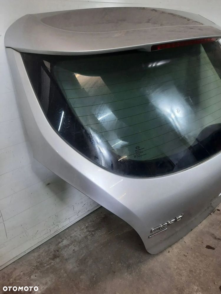 KLAPA BAGAŻNIKA KIA PRO CEED I ED LIFT - 2