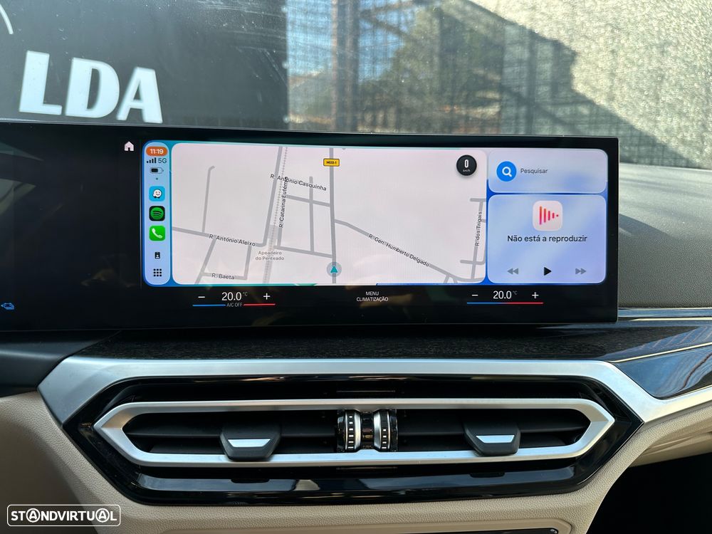 BMW 320 e Touring Aut. Luxury Line - 16