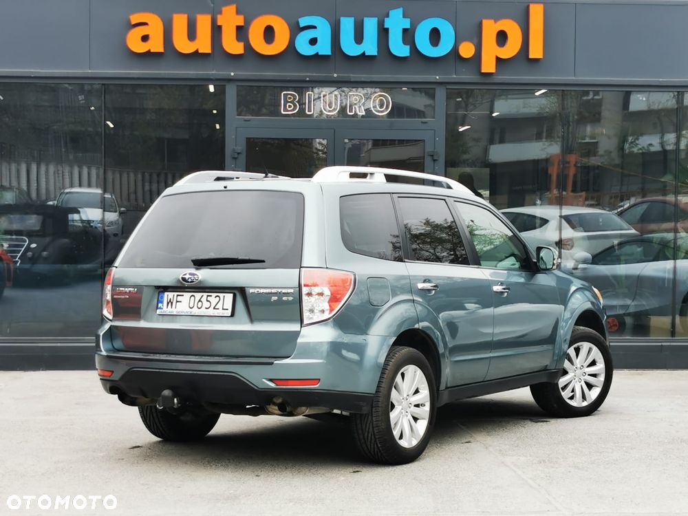 Subaru Forester 2.5 X Limited - 25