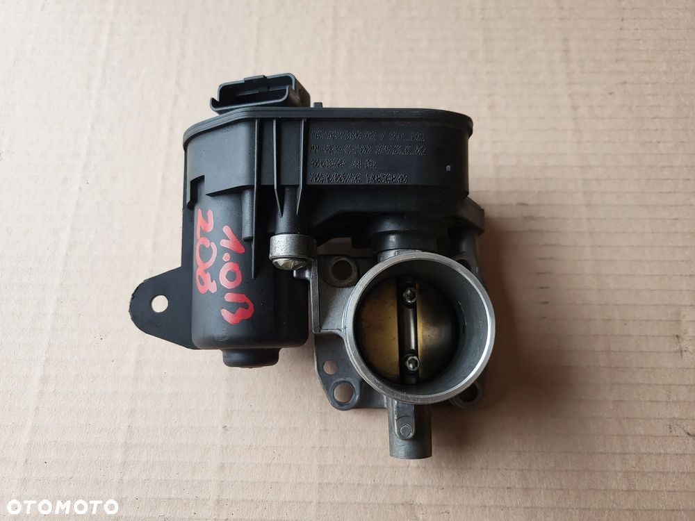 Przepustnica 1.0 VTI Peugeot 208 - 2