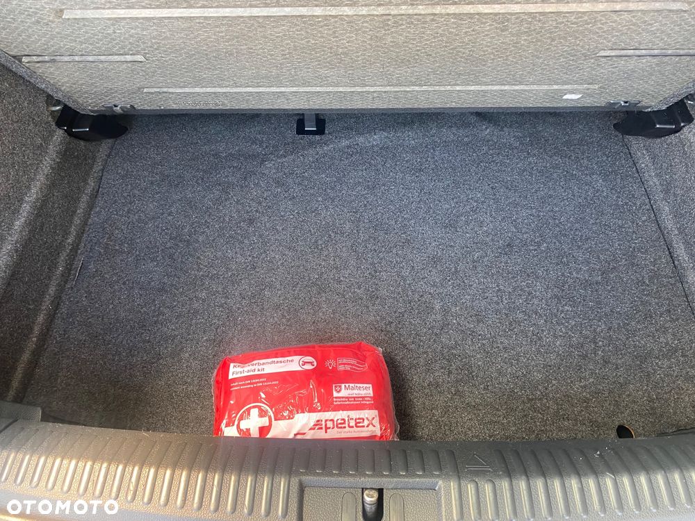 Volkswagen Polo - 27
