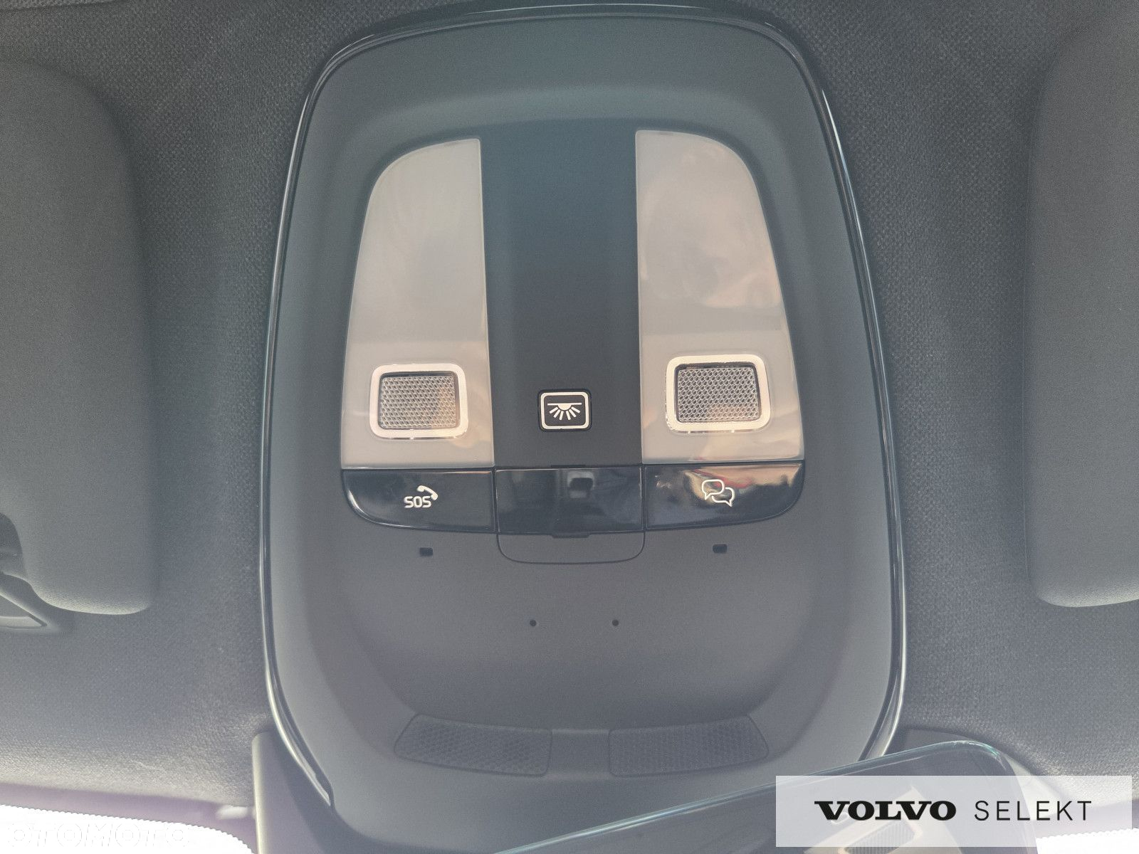 Volvo XC 40 - 21