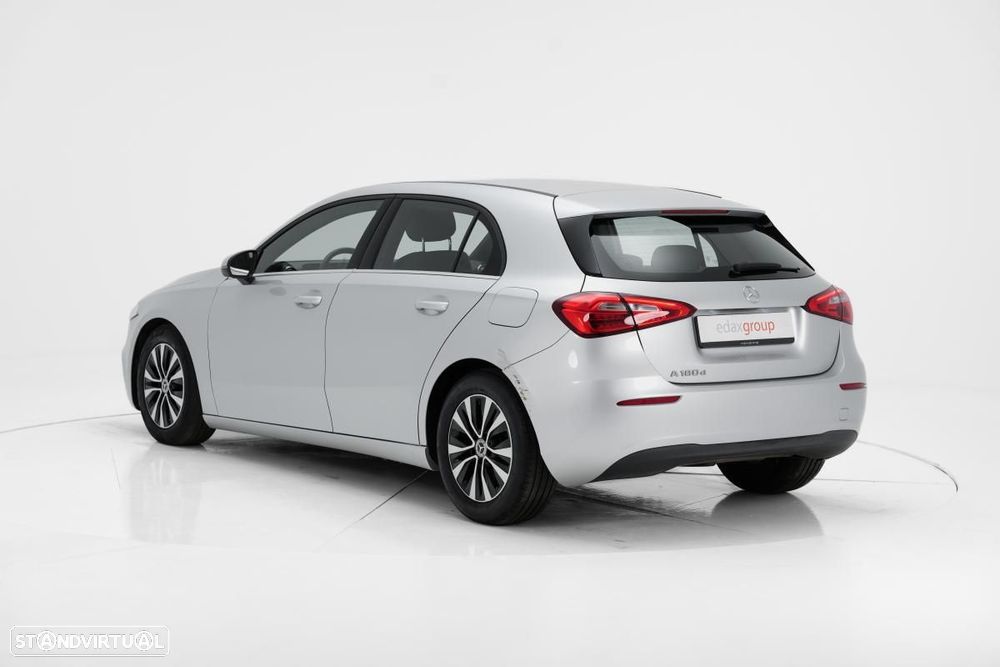 Mercedes-Benz A 180 d Business Solutions - 4