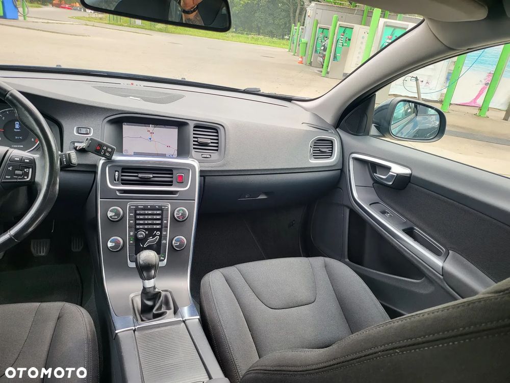 Volvo V60 - 26