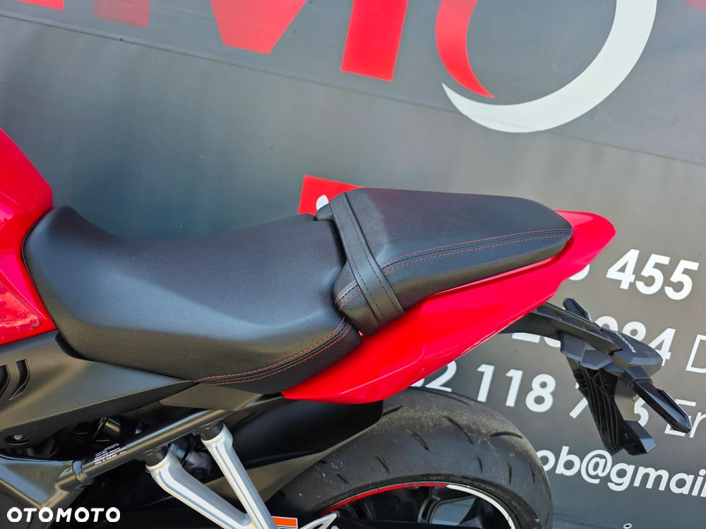Honda CBR - 23