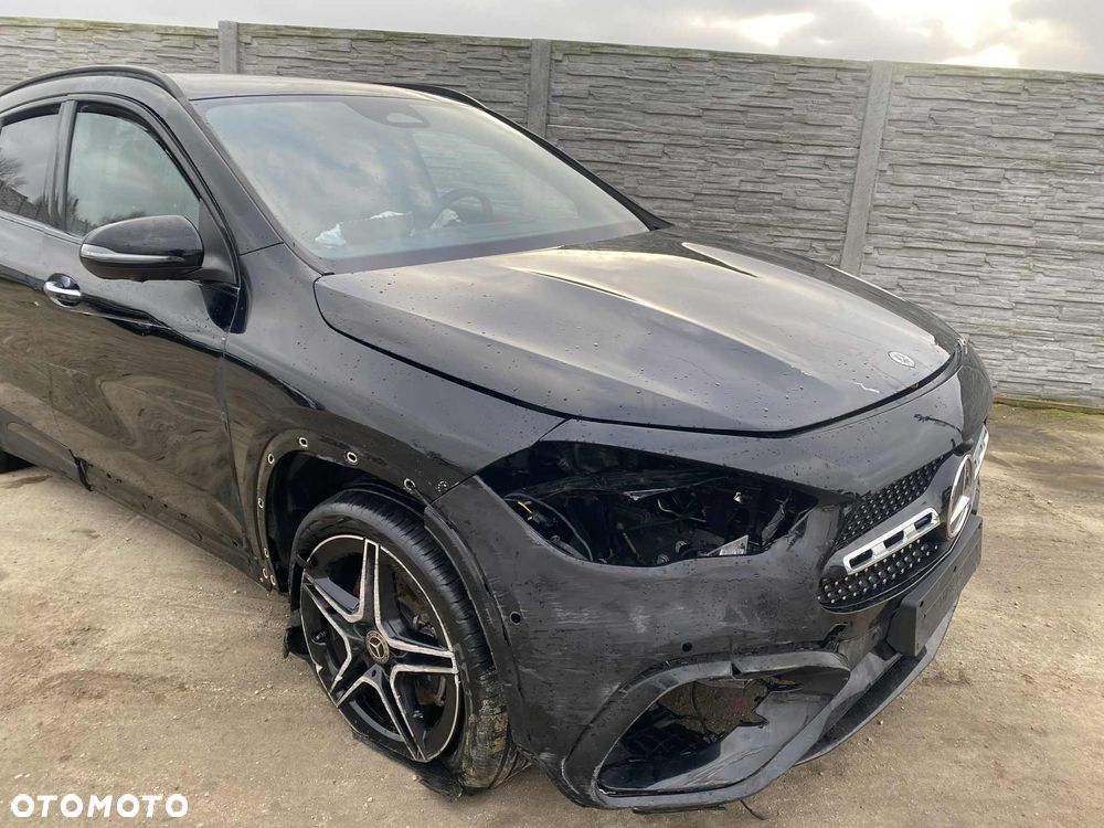 Mercedes-Benz GLA 200 mHEV AMG Line 7G-DCT - 25