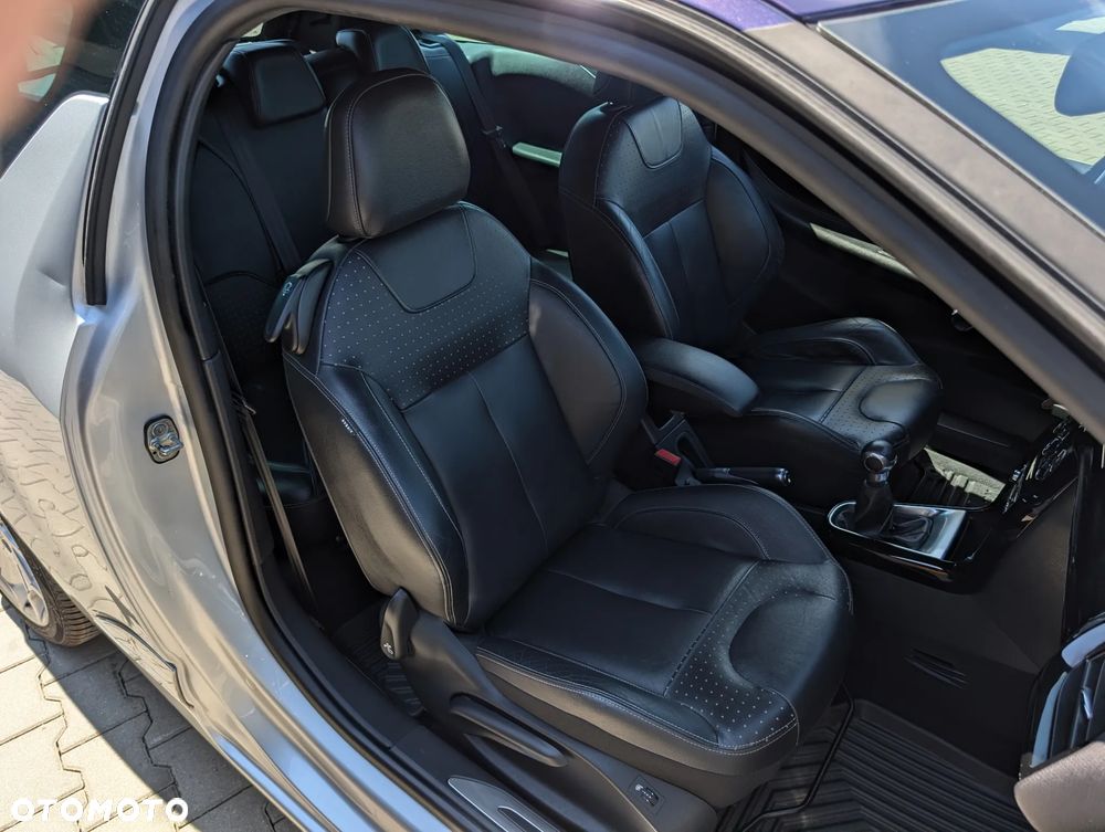 Citroën DS3 VTi 120 Opera Blue - 38