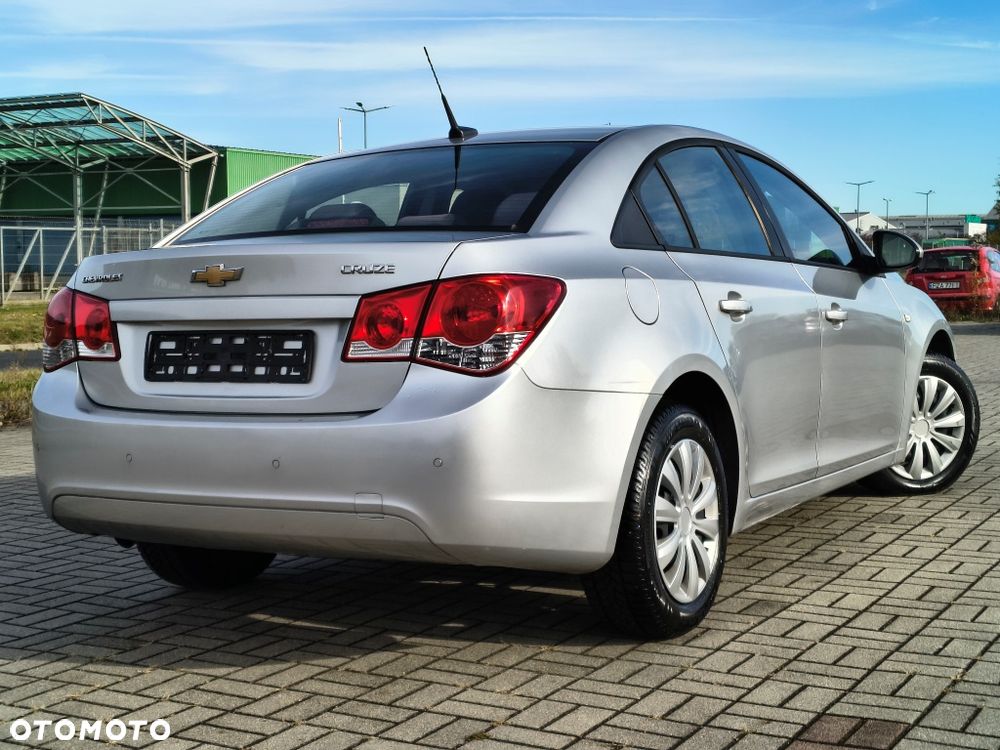 Chevrolet Cruze 2012 photo 4