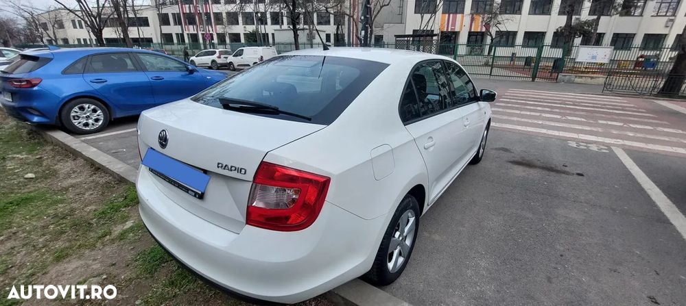 Skoda RAPID 1.2 TSI Active - 8