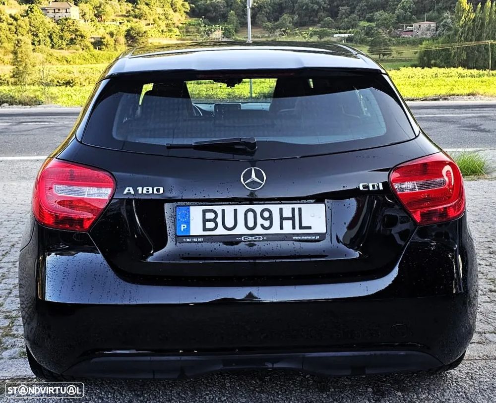 Mercedes-Benz A 180 CDI (BlueEFFICIENCY) Urban - 16