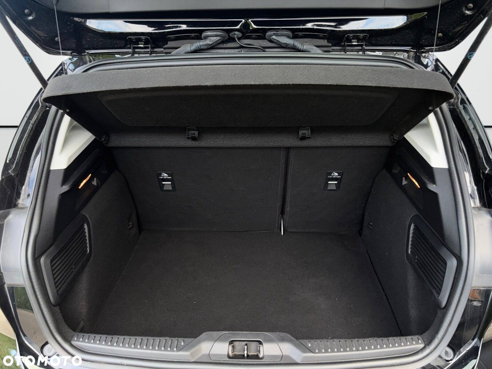 Ford Focus - 24