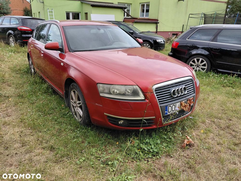 części ZDERZAK PRZÓD LZ3G Audi A6 C6 kombi 2.4 benzyna 2005r - 1