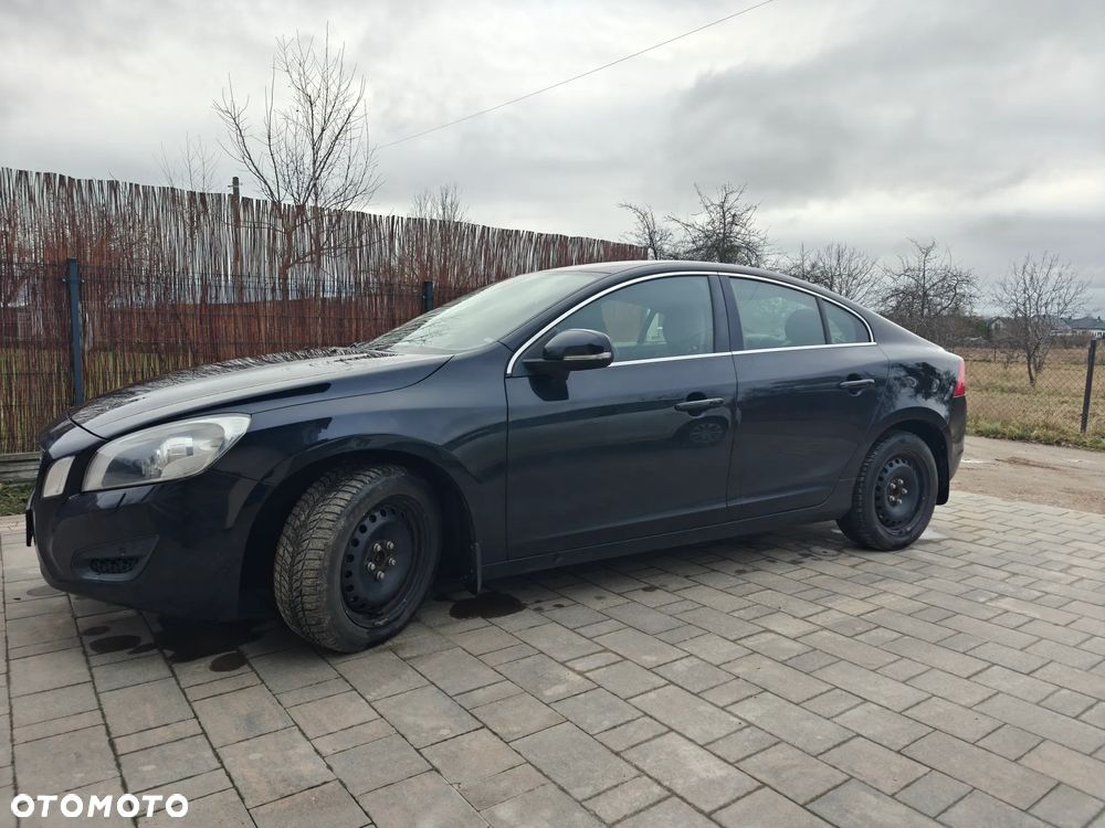 Volvo S60 - 2