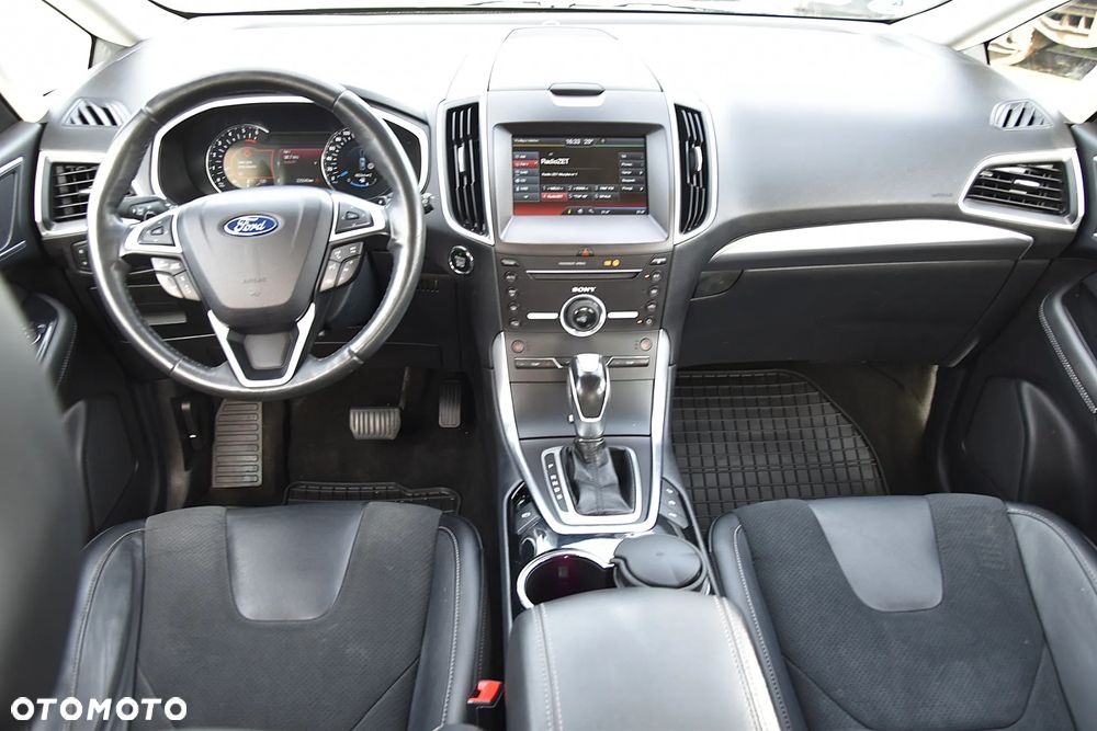 Ford S-Max 2.0 TDCi Bi-Turbo Titanium PowerShift - 11