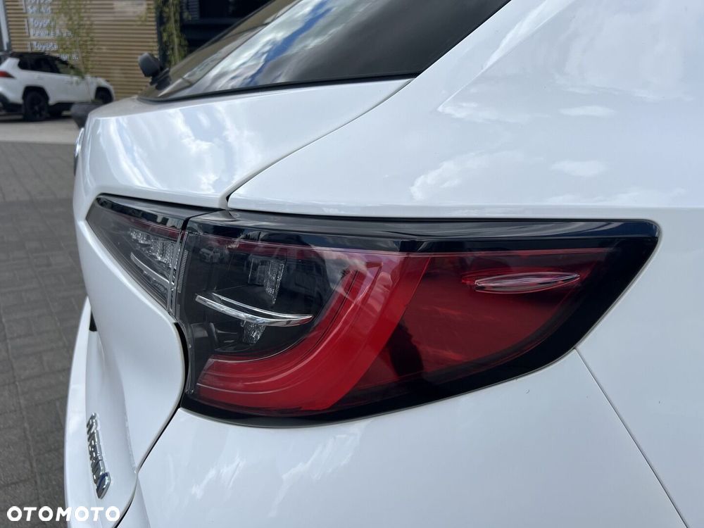 Toyota Corolla 1.8 Hybrid Comfort - 28