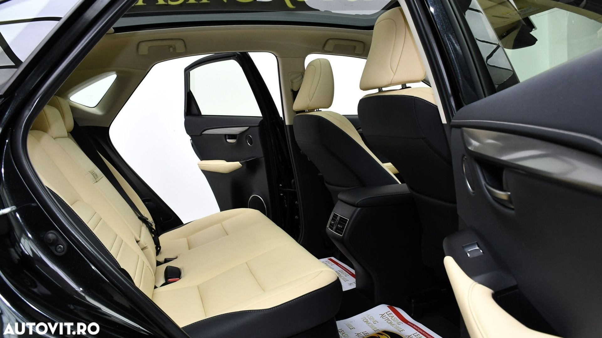 Lexus Seria NX 300h AWD Luxury - 10
