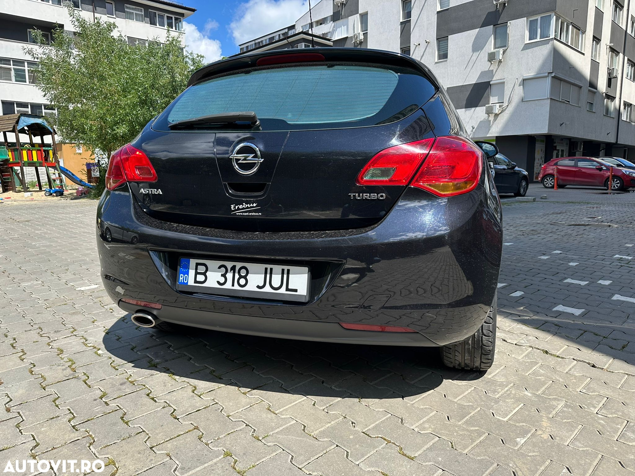 Opel Astra 1.4 Turbo Cosmo - 4