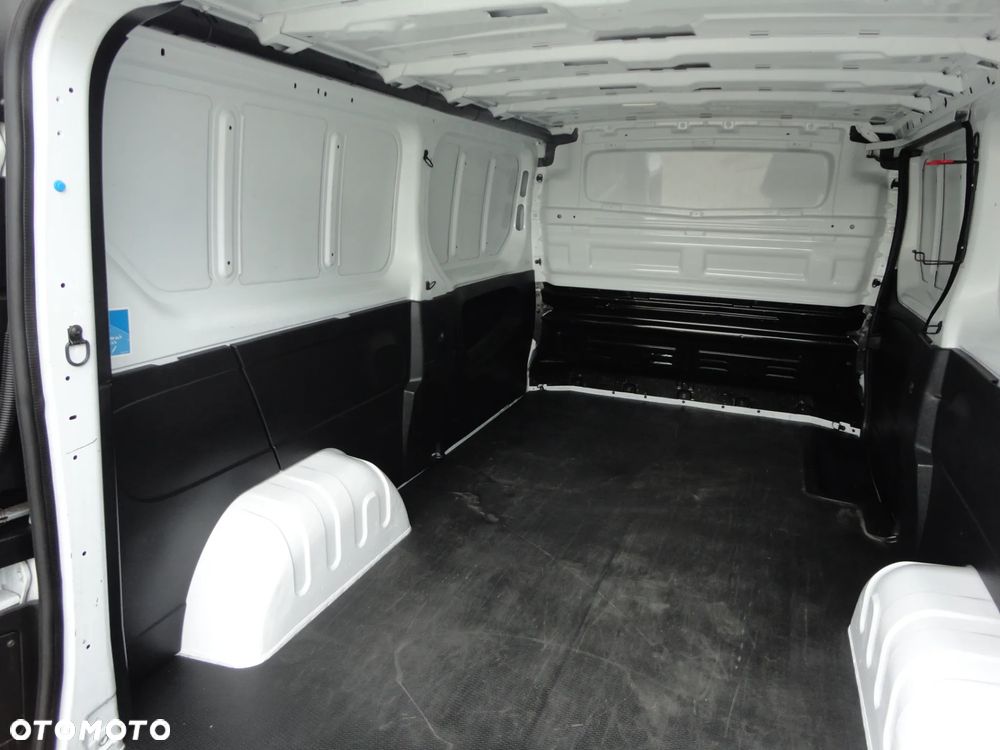 Renault Trafic - 6