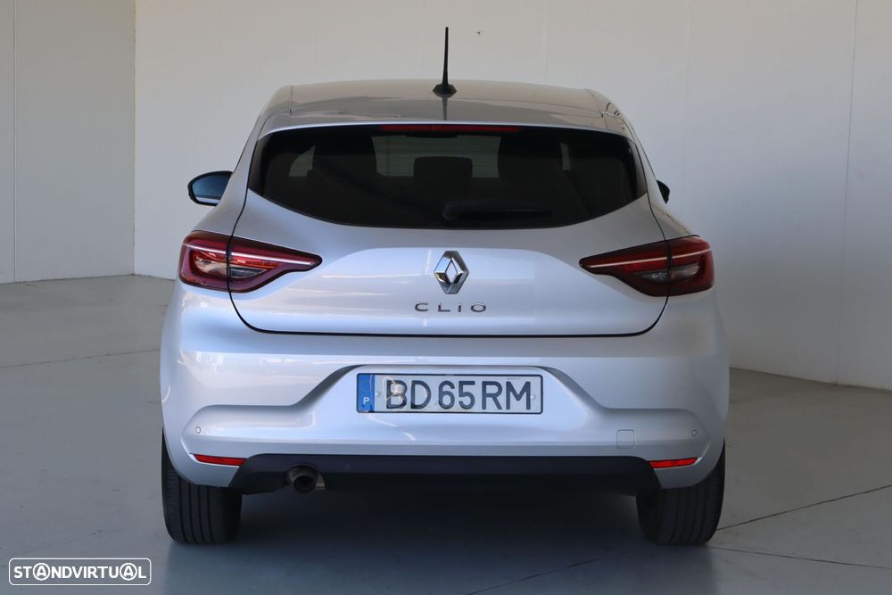 Renault Clio - 39