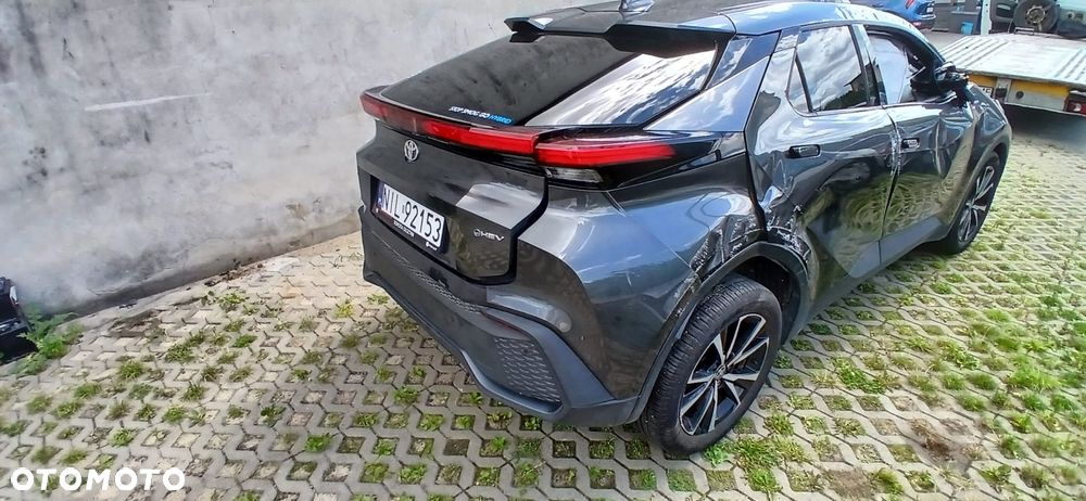 Toyota C-HR 2.0 Hybrid Executive - 4