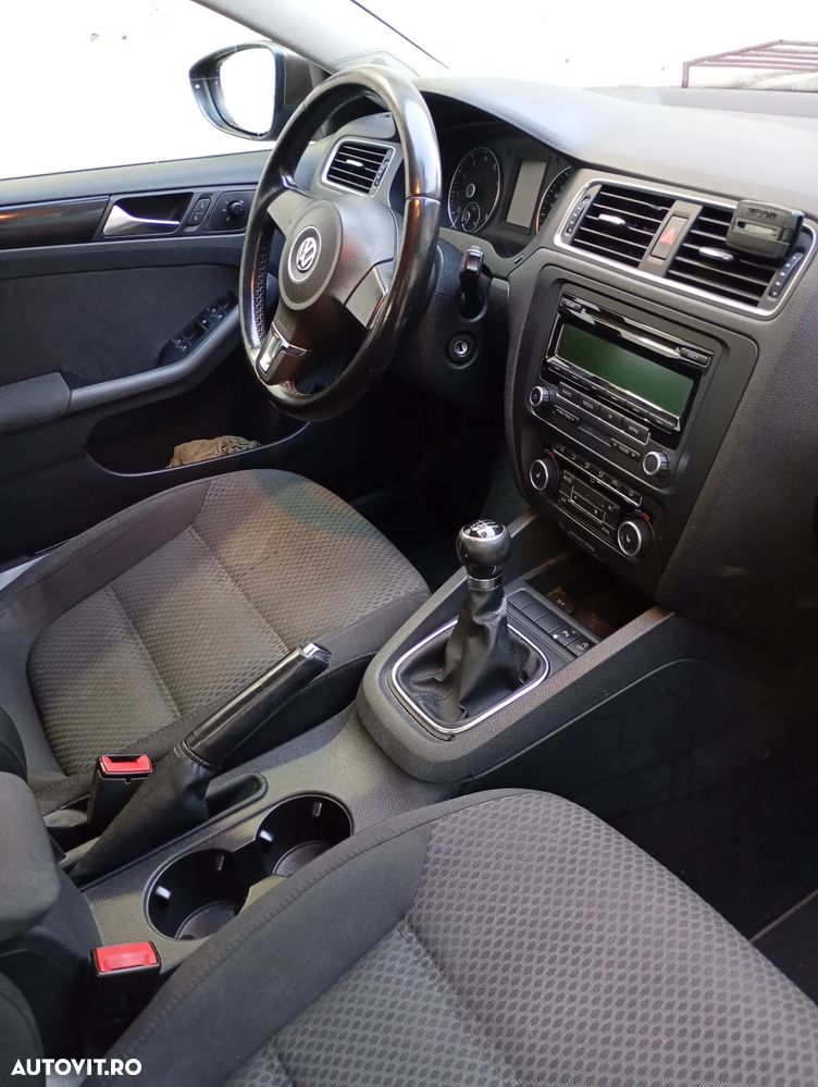 Volkswagen Jetta 1.2 TSI Comfortline - 7
