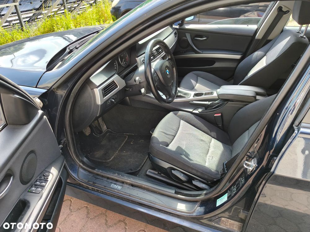 BMW Seria 3 318d - 7