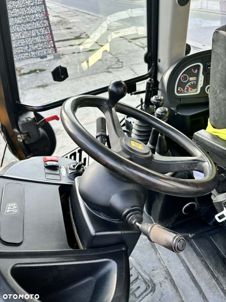 JCB 3CXeco - 10