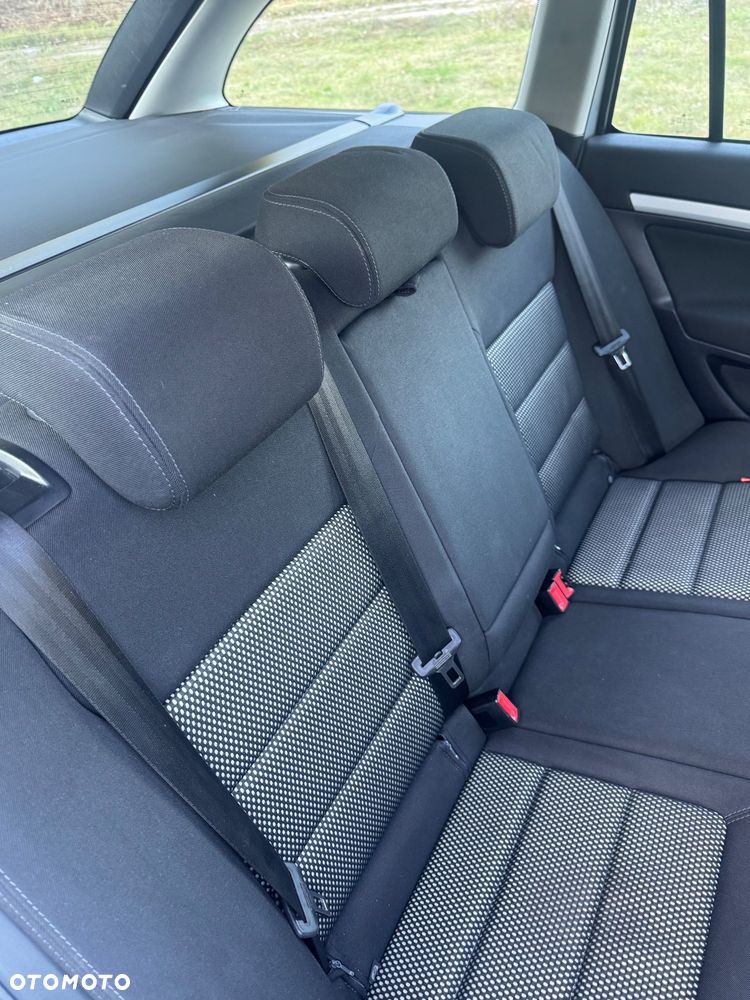 Skoda Octavia Scout 2.0 TDI DPF - 35